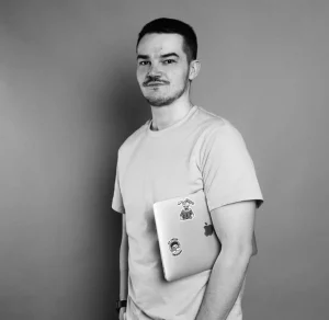 Какие запросы продвигать: низкочастотные, среднечастотные или высокочастотные — и почему?